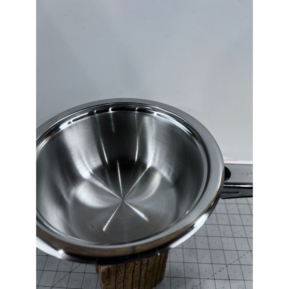 NEW Nutri-Stahl 1.5 Qt Stainless Steel Saucepan With Handle & 24-Element Base - Picture 2 of 8